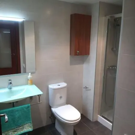 Pis A Apartment *